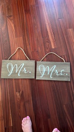Farmhouse  style Wedding  arrangements