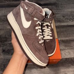 Nike AirForce 1 Mid 