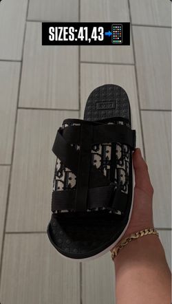 Dior slides