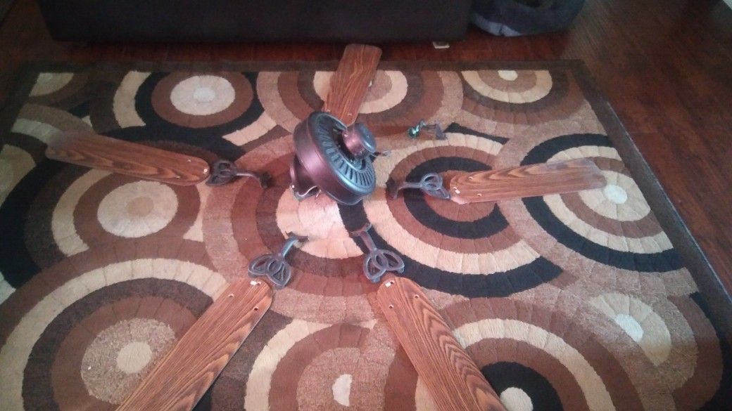 Harbor breeze 52 ceiling fan no light for Sale in Norwalk, CA OfferUp