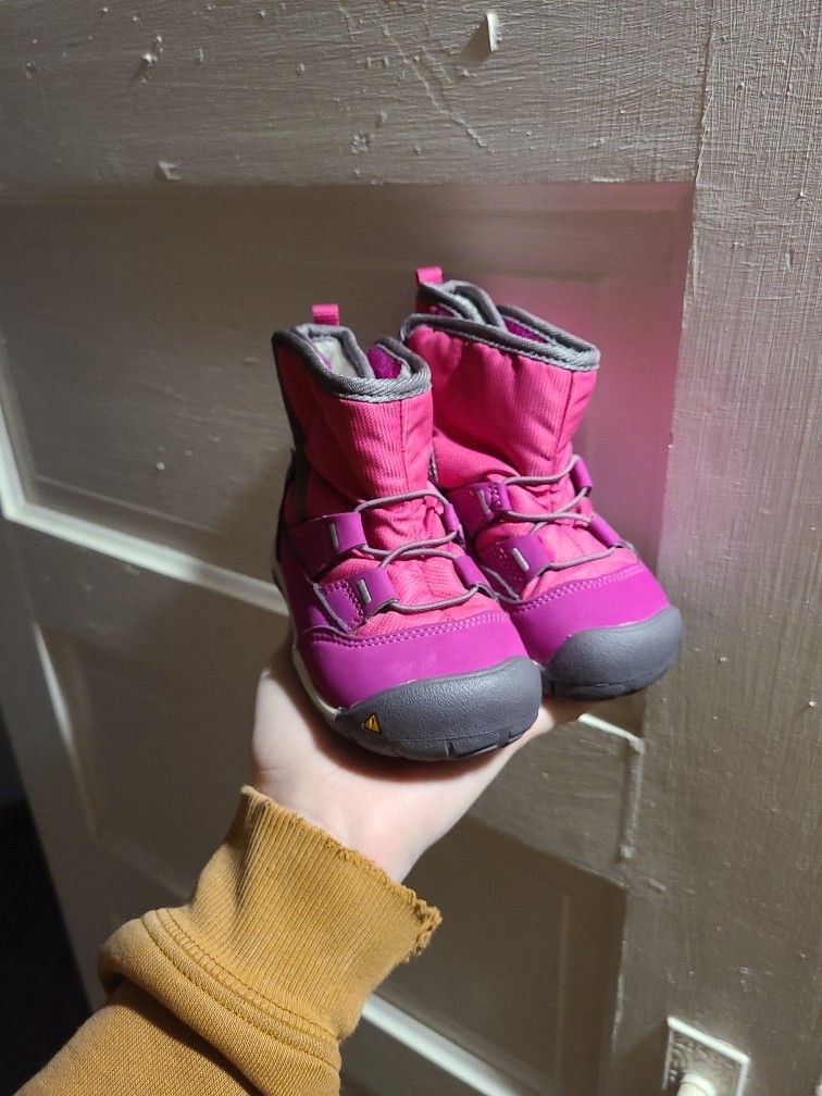 Keen Toddler Snow Boots