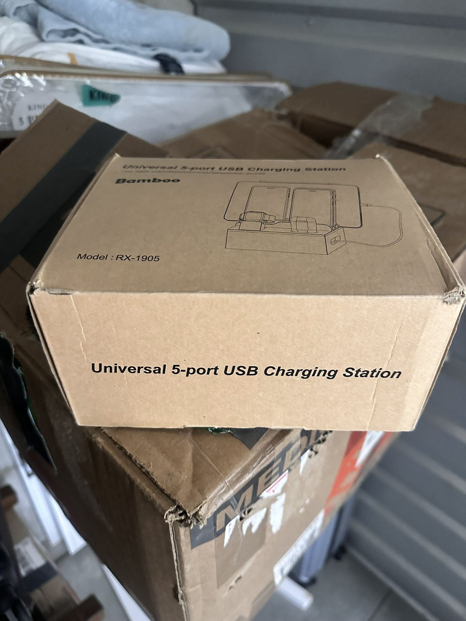 Apple Watch Cellular Phone Charging Station