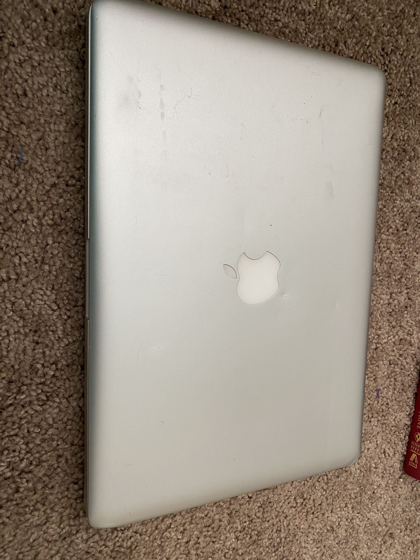 MacBook Pro. 13 inch mid 2012
