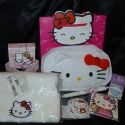 Hello Kitty (10pc) Gift Bundle 🎁 White Beanie- NEW 
