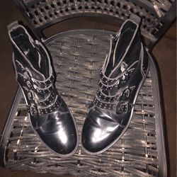 Black Boots