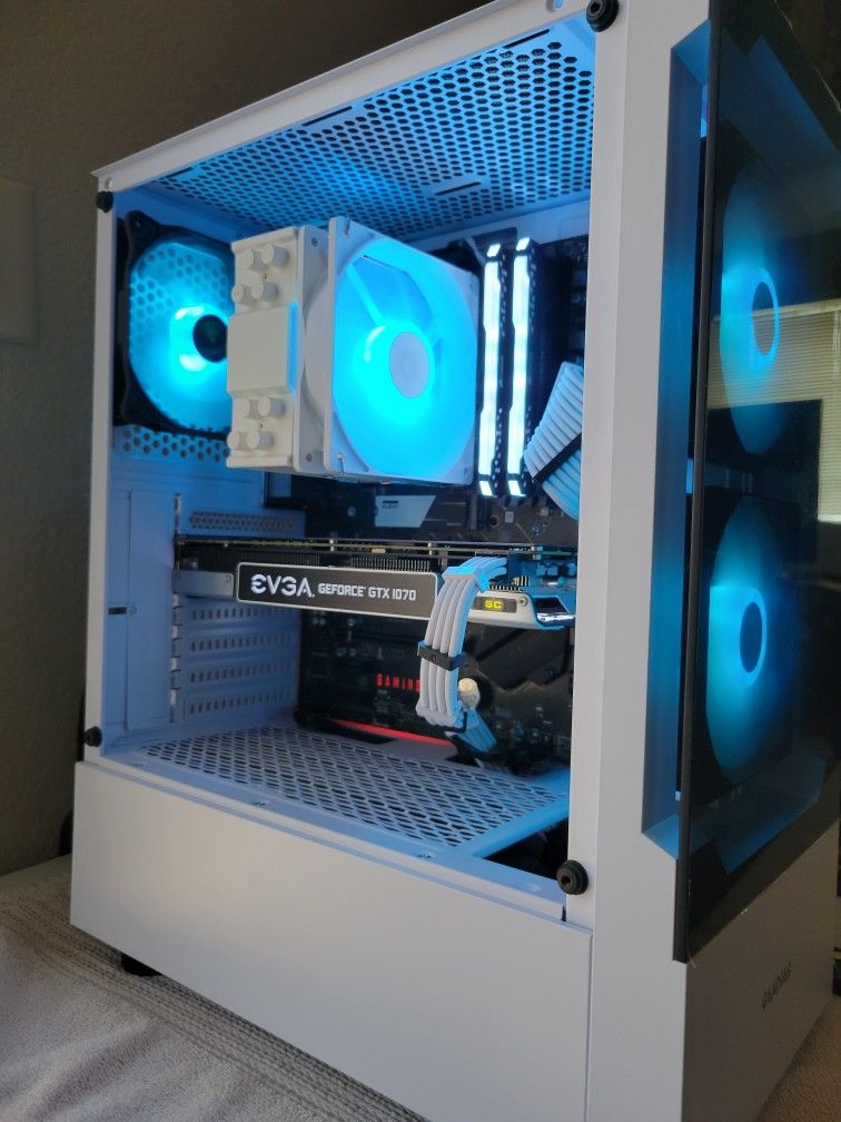 gaming computer