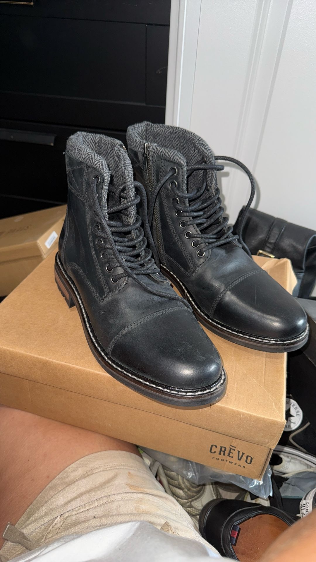 CREVO Men Boots
