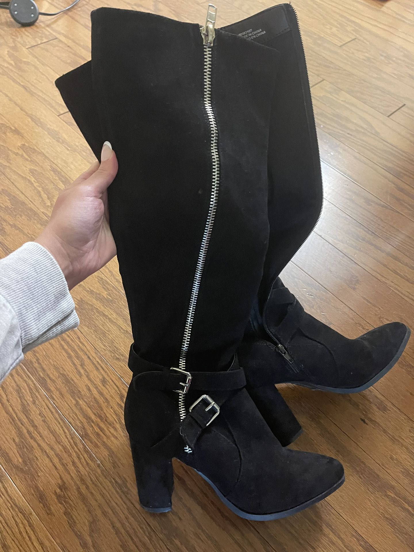 Boot/heels For Sale