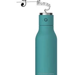 Speaker Bluetooth And Bottle Water Hot And Cold