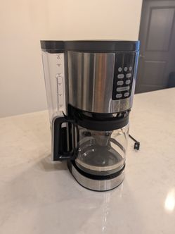 Ninja 14-Cup Programmable Coffee Maker – Works Excellent! – $55