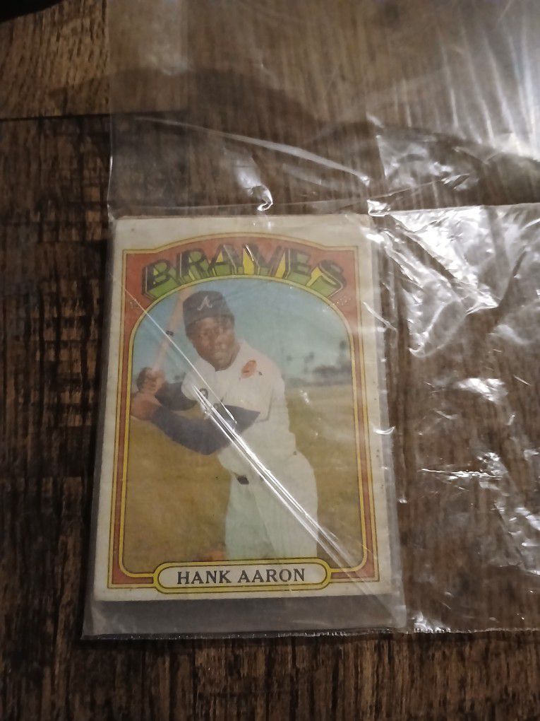 Excellent Condition Hank Aaron's Baseball Card