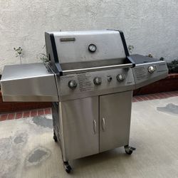 Brinkmann Grand Gourmet Propane BBQ 