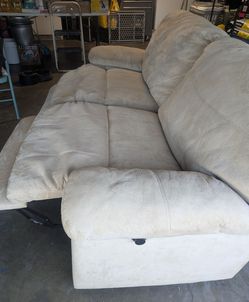 Sofa cama recliner