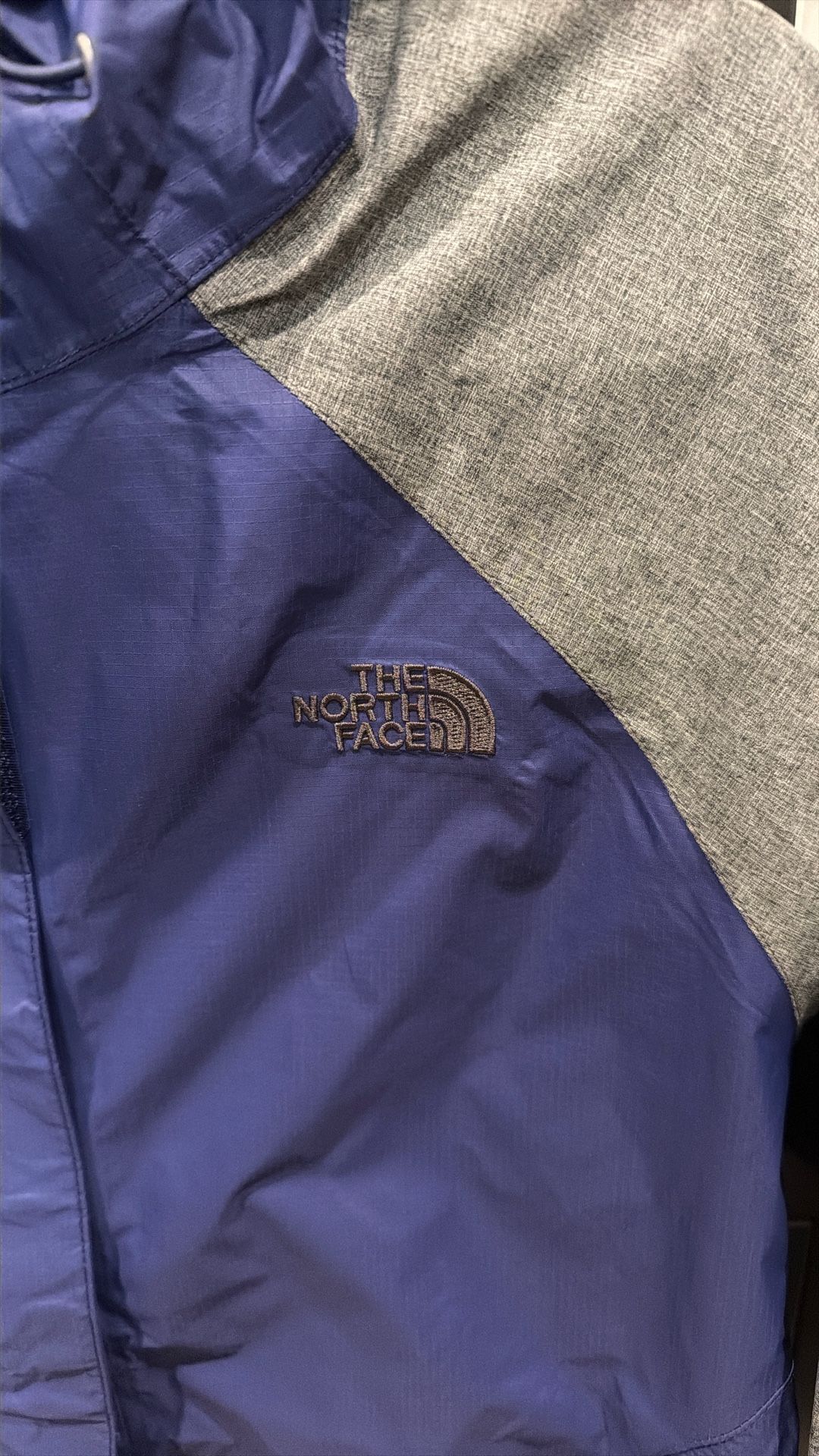 Northface Windbreaker No