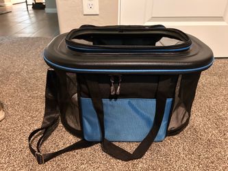 Pet carrier