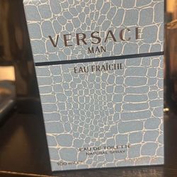 Versace Cologne 