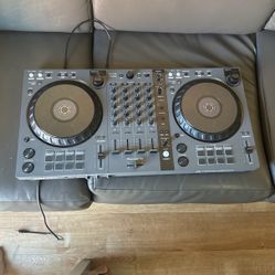 Flex 6 GT Dj Controller 
