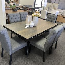 Dining Room Set 