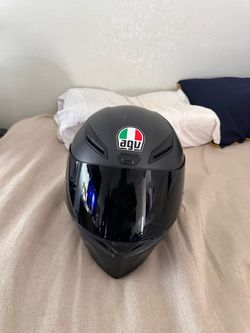 Motorcycle helmet