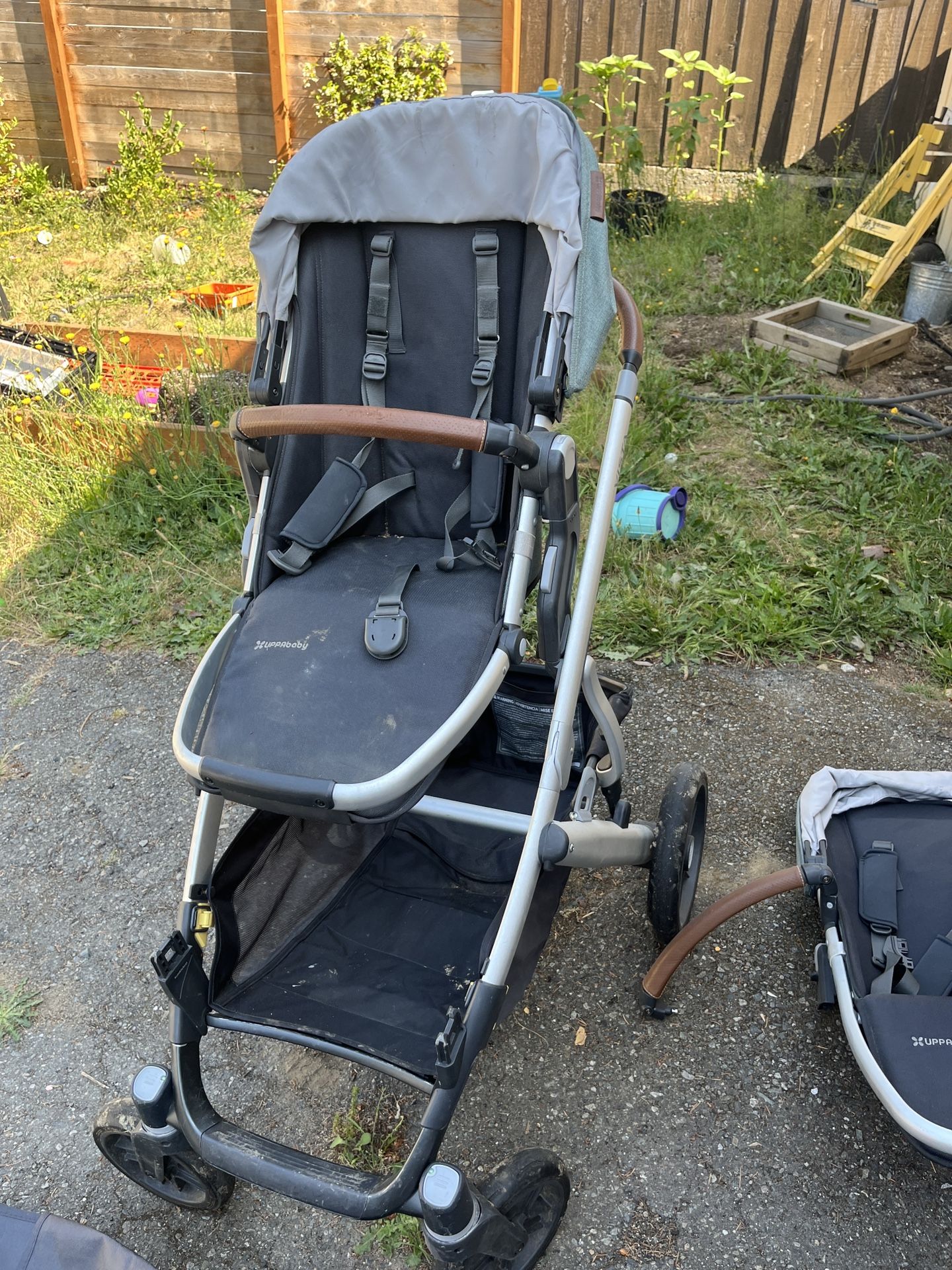 UPPAbaby Vista Double Stroller Green