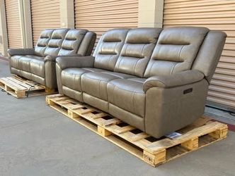 Open Box_Costco Mason Leather Power Reclining Sofa with Power Headrests_45% Off