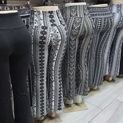 Pantalones Acampanados 
