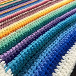 New Serpe Style Crochet Baby Blanket