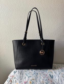 Michael Kors Walsh Medium Multifunctional Tote in Black