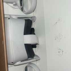 Oculus Quest 2 Virtual Reality Headset (NEVER USED)