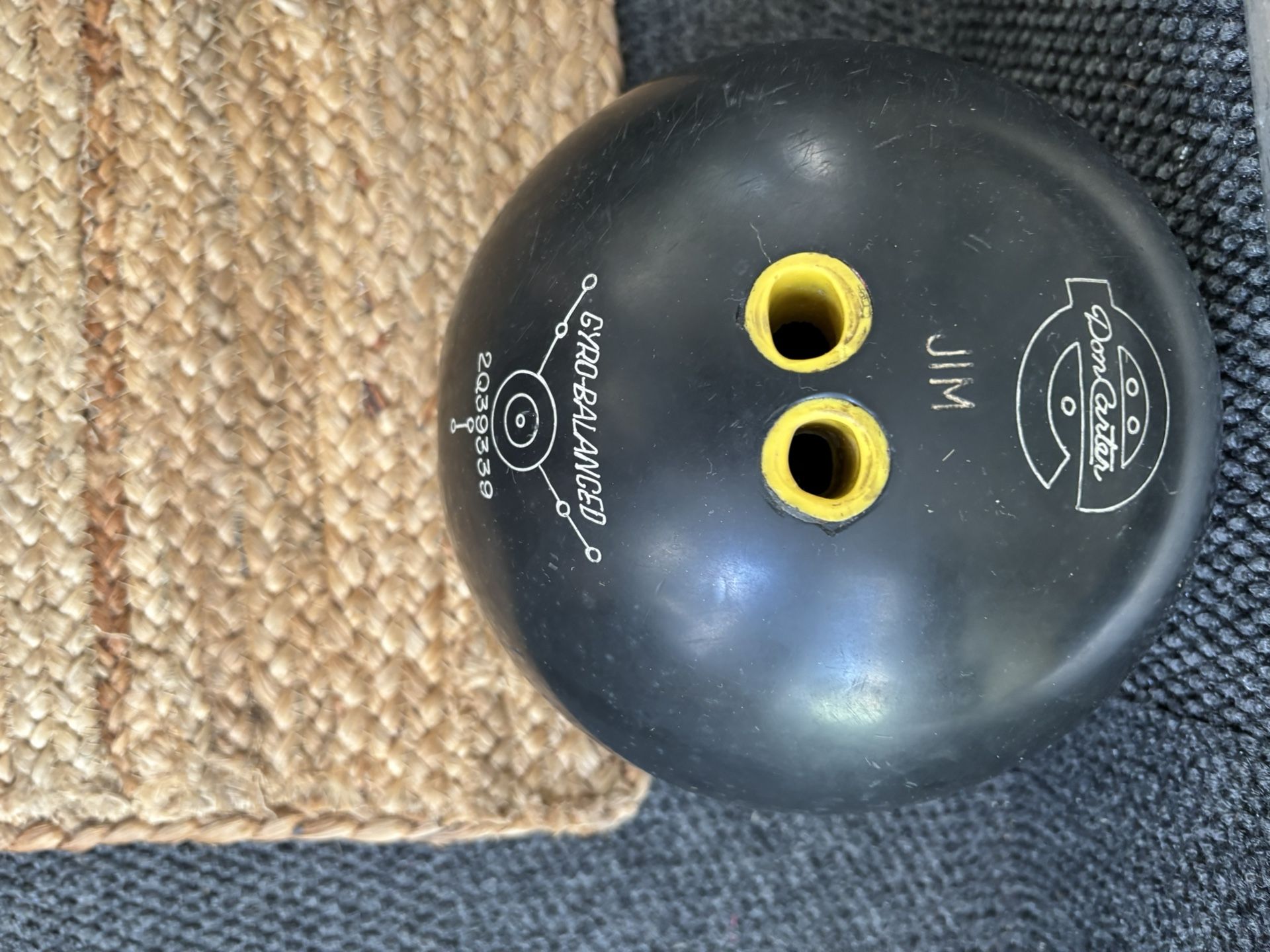 Bowing Balls (2)