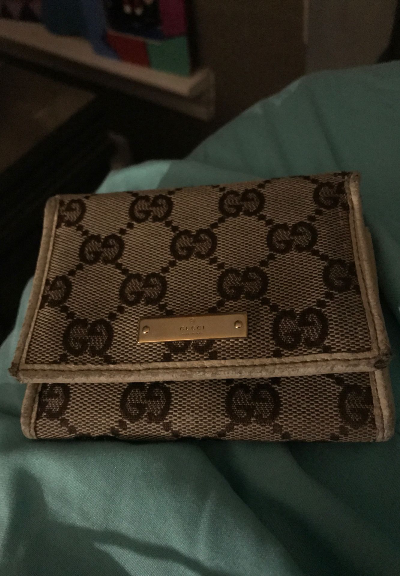 Authentic Gucci wallet