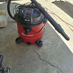 20-gallon vacuum cleaner