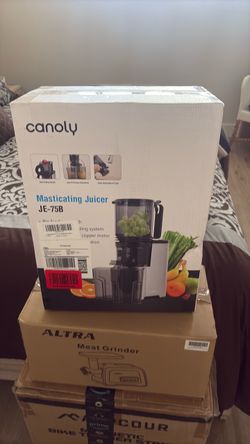 Canoly JE-75B Masticating Juicer