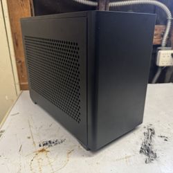 Small Form Factor Gaming Pc