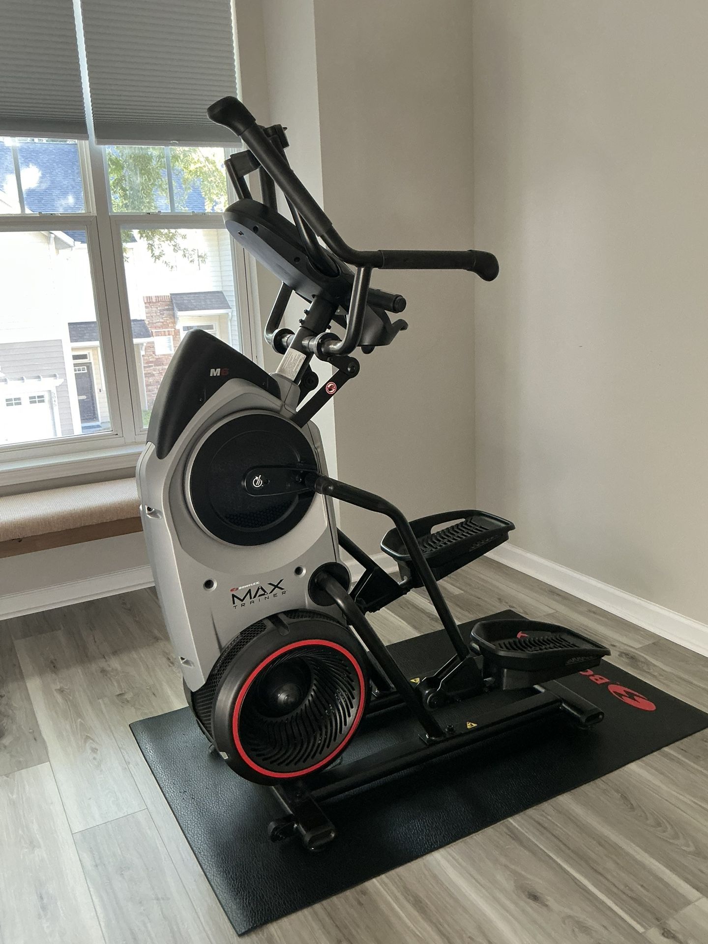 Bowflex Max 6 Trainer - Elliptical Trainer