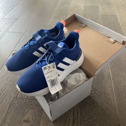 Adidas Boys’ Shoes Size 3