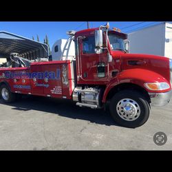 Peterbilt Medium duty Wrecker