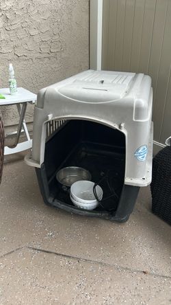 Free dog house