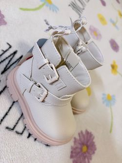 New toddler shoes