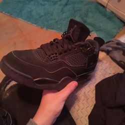 Jordan 4 Black Cats