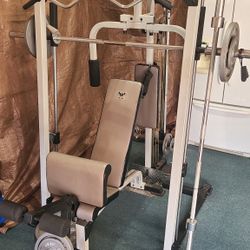 TRACKER 735 Power Smith Station