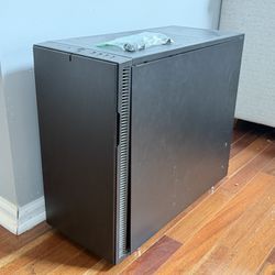 Fractal Design Computer Case