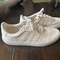 Men’s Adidas Canvas Sneakers Sz 9