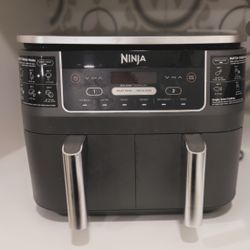 Ninja® Foodi® 8qt. 6-in-1, 2-Basket Air Fryer with DualZone™ Technology- Gently Used Good Condition