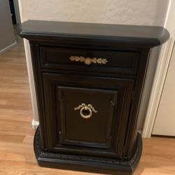 Accent Table 