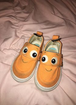 Finding memo shoes