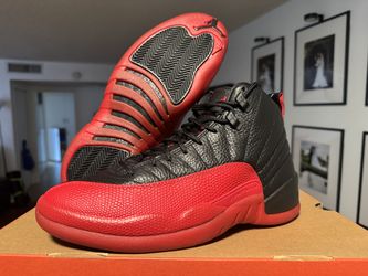 Air Jordan 12 Retro  Flu Game 2025 Sz. 9