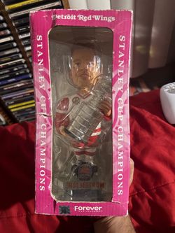 2002 Detroit Red Wings Tomas Holmstrom Stanley Cup Champions bobblehead