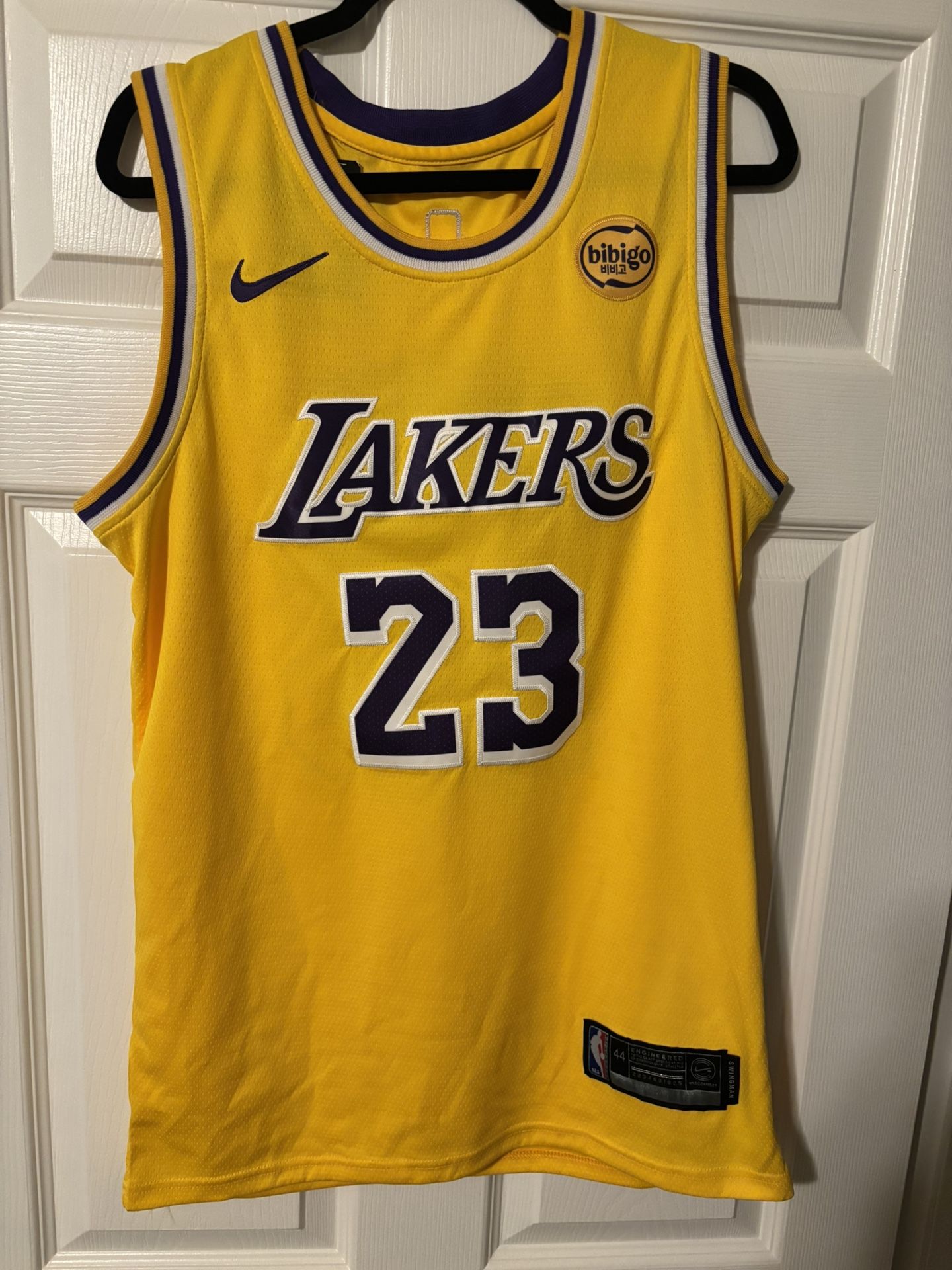 LeBron James Lakers Jersey