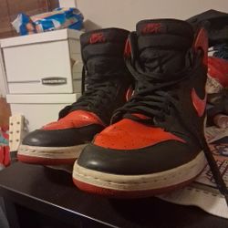 2001 Air Jordan 1 Retro High Bred